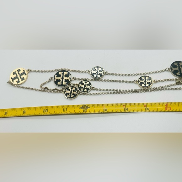 Tory Burch Gold Tone Black Enamel Logo Disk Long Chain Necklace Layer Chain - Picture 2 of 3